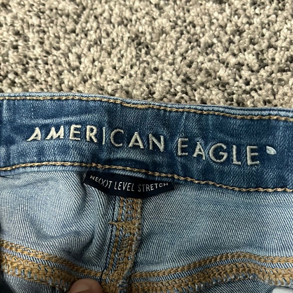 American Eagle - super hi rise jegging - button-fly - blue jeans - size 00 short - Picture 3 of 6